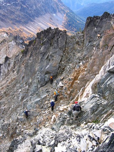 ...and traversing back across the below the crest.